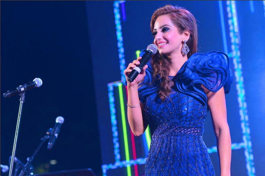 Exhibition and expo floor ushers guiding visitors